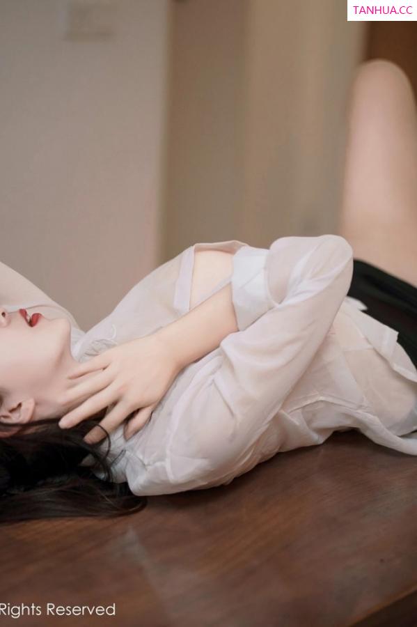   [XiuRen]高清写真图 2023.03.01 No.6341 娇喘JC 丝袜美臀第45张图片